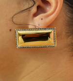 Load image into Gallery viewer, LOGAN RECTANGULAR EARRING GOLD
